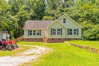 2080 Pony Farm Rd, Jacksonville, NC 28540