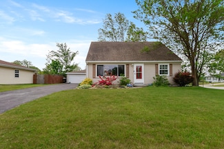 5905 W 122nd Place, Crown Point, IN 46307