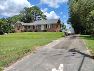 400 E 15th St, Washington, NC 27889