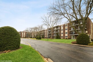 5540 Walnut Ave Unit 21A, Downers Grove, IL 60515