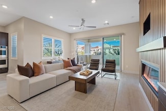 120 Los Cabos Dr Unit 301, Las Vegas, NV 89144