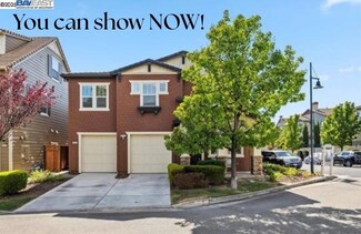 4875 Thorndike Ln, Dublin, CA 94568