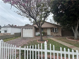 7418 Tyrone Ave, Van Nuys, CA 91405