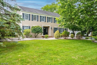 18 Joshua Dr, Hillsborough, NJ 08844