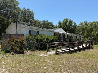 1959 S Colonial Ave, Homosassa, FL 34448