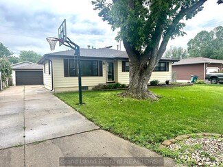 1515 N Taylor Ave, Grand Island, NE 68803
