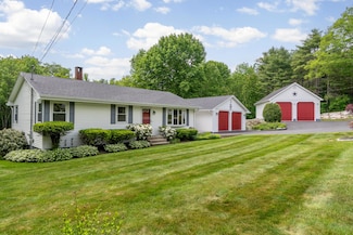 369 Grove St, Lewiston, ME 04240