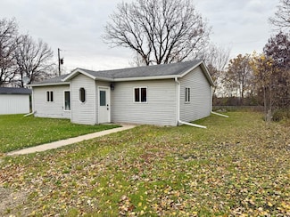 17888 132nd Ave NE, Thief River Falls, MN 56701