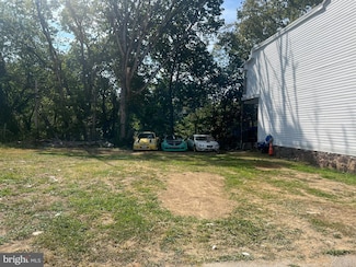 1185 Bailey St, Harrisburg, PA 17103
