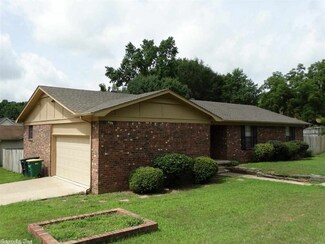 8511 Shiloh Dr, Mabelvale, AR 72103