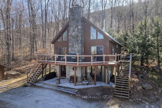 409 Bromley Brook Rd, Manchester Center, VT 05255