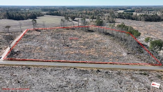 1 Barnesville Church Rd, Orrum, NC 28369