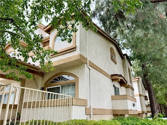 19950 Sherman Way Unit A, Winnetka, CA 91306
