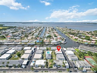 9717 Santa Maria Ct, Bradenton, FL 34210