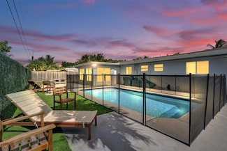 1115 SW 4th Ave, Pompano Beach, FL 33060