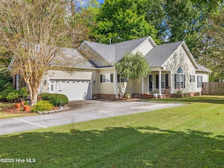 200 Fairmont Ln, Jacksonville, NC 28540