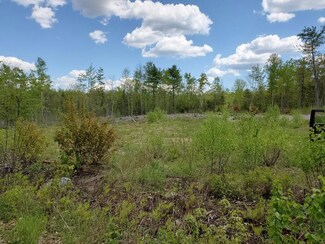 79 Perkins Rd, Winterport, ME 04496