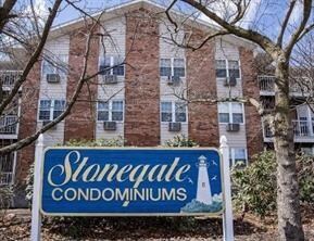 27 Bullocks Point Ave Unit 8B, Riverside, RI 02915