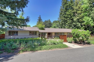 5910 River Glen Ct, Carmichael, CA 95608