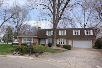 50 Hackberry Cir, Galesburg, IL 61401