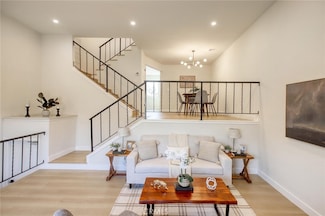 10141 Samoa Ave Unit 25, Tujunga, CA 91042