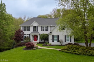 405 W Homestead Dr, Aurora, OH 44202