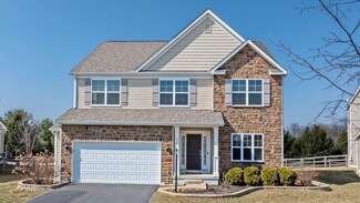 658 Maple Vista Dr, Delaware, OH 43015