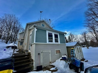 134 Elm St, Clyde, NY 14433