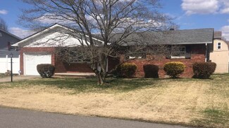 211 Brubaker Dr, South Point, OH 45680