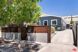 4139 Camero Ave, Los Angeles, CA 90027