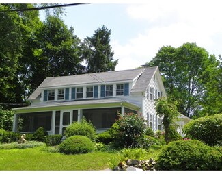 98 Elm St, Georgetown, MA 01833