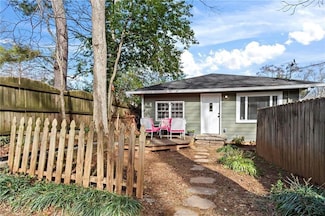 2070 Ridgedale Rd NE, Atlanta, GA 30317