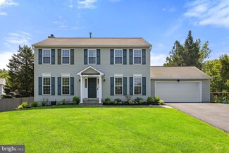 12133 Eddyspark Dr, Herndon, VA 20170