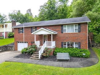 1162 S Jefferson Dr, Huntington, WV 25701