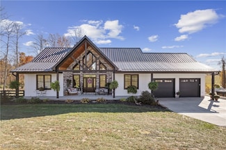 37250 Harry's Ridge Rd, Barnesville, OH 43713