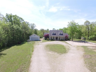 792 County Road 466, Poplar Bluff, MO 63901