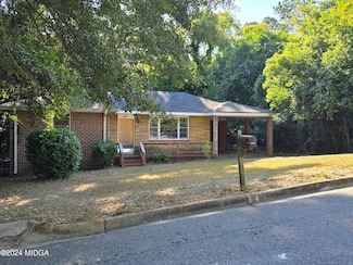 3034 Manchester Dr, Macon, GA 31206