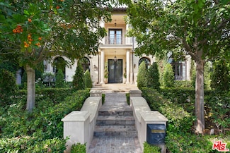 620 Walden Dr, Beverly Hills, CA 90210