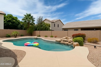 2834 E Devon Ct, Gilbert, AZ 85296