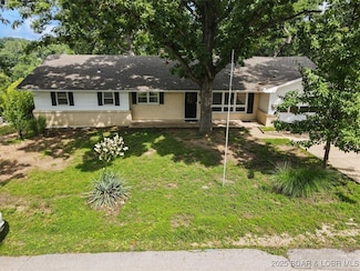 43 Bob White Ln, Lake Ozark, MO 65049