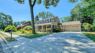 10 Holly Dr, Northfield, NJ 08225