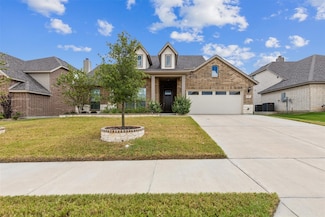 123 Half Moon Dr, Waxahachie, TX 75165