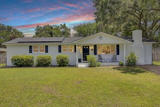 1032 Windward Rd, Charleston, SC 29412