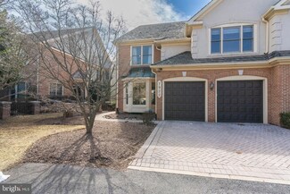 7922 Turncrest Dr, Potomac, MD 20854