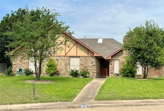113 S Beltwoods Dr, Desoto, TX 75115