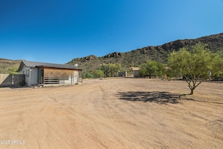 732 E Honda Bow Rd, Phoenix, AZ 85086