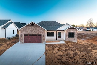 210 Sunny Dr, Rolla, MO 65401