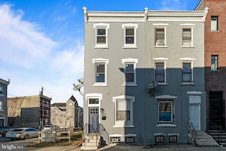 2453 Turner St, Philadelphia, PA 19121