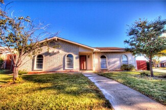 2021 Emory Oak Dr, Carrollton, TX 75007