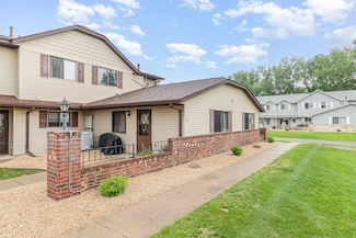 151 96th Ln NE, Minneapolis, MN 55434